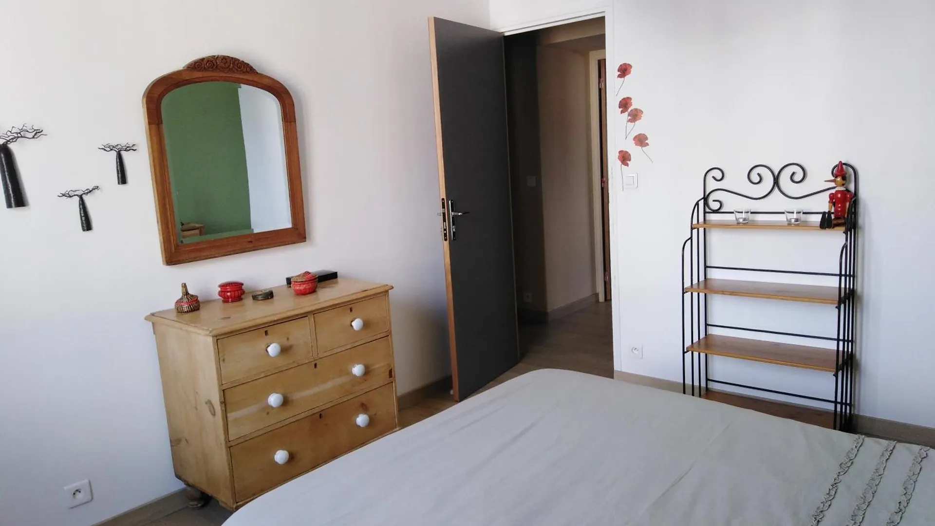 Appartement Confortable Centre Ville L'Isle-sur-la-Sorgue France